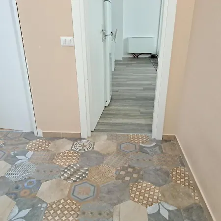 Casa Adriatik & Marina بيت ضيافة *