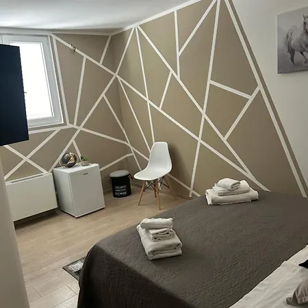 Casa Adriatik & Marina 3*